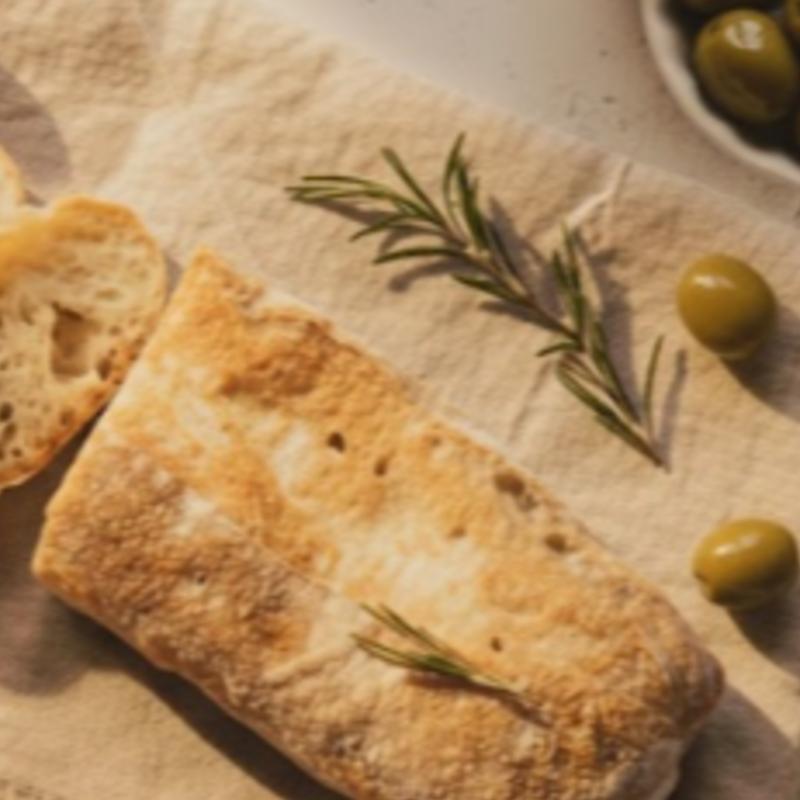 CIABATTA DE AZEITONAS COM ALECRIM